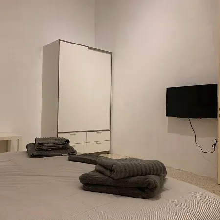 4 Bedroom In Near The Sea