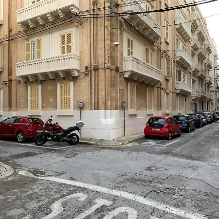 4 Bedroom In Near The Sea Apartment