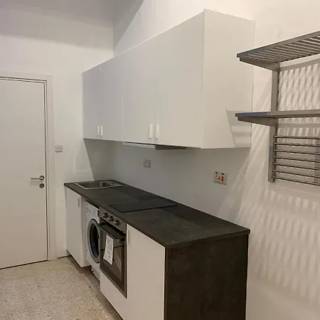 4 Bedroom In Near The Sea *